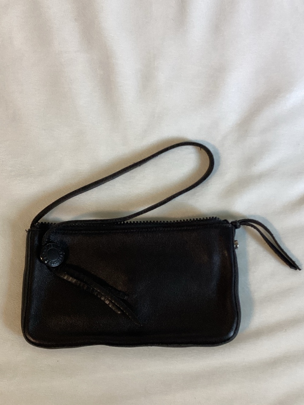 Black leather GAP wristlet pouchette